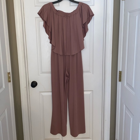 Women’s Jumpsuit Size S - Picture 3 of 4